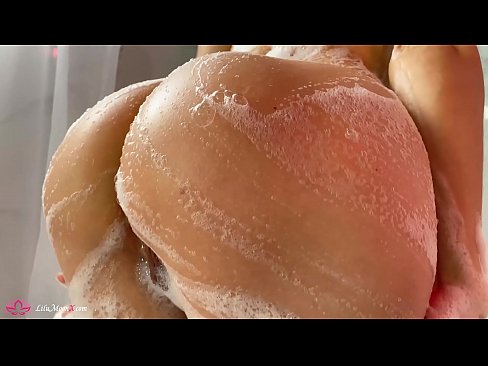 ❤️ Bruneta masturbuje kundu vibrátorem až k intenzivnímu orgasmu ve sprše Porno vk u porna cs.hentai-menu.ru